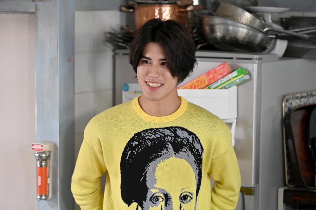 「グランメゾン東京」より、寛一郎演じる芹田公一。(c)TBS