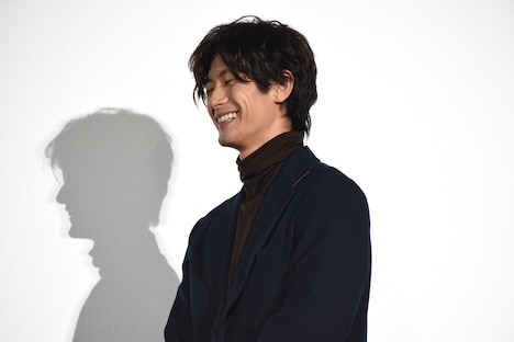 多部未華子に「4年後までさようなら！」と言われ笑う三浦春馬。