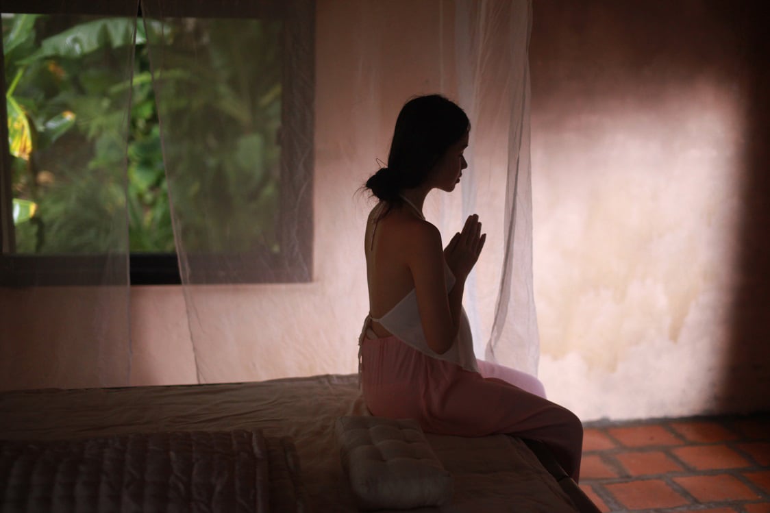 谷崎潤一郎の「陰翳礼讃」に影響受けた「第三夫人と髪飾り」新カット公開