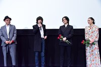 「宮本から君へ」公開記念舞台挨拶の様子。