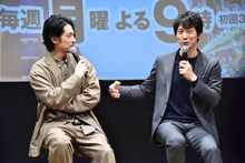 左からディーン・フジオカ、佐々木蔵之介。