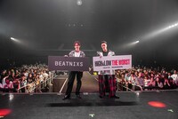 左から吉野北人、川村壱馬。