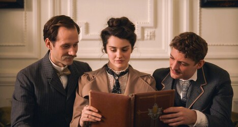 「不実な女と官能詩人」