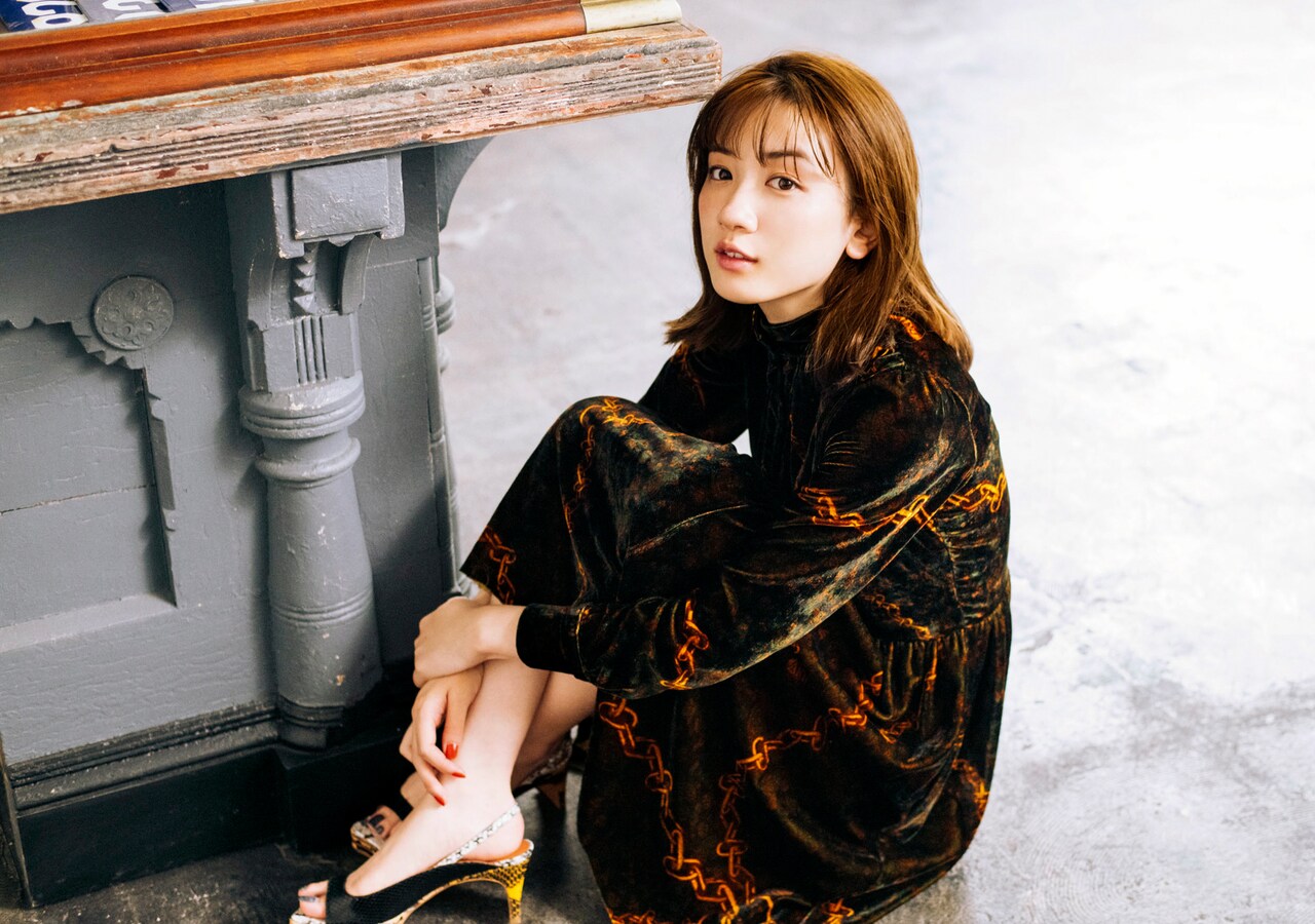 永野芽郁、20歳の魅力を詰め込んだ2020年カレンダーの表紙＆特典