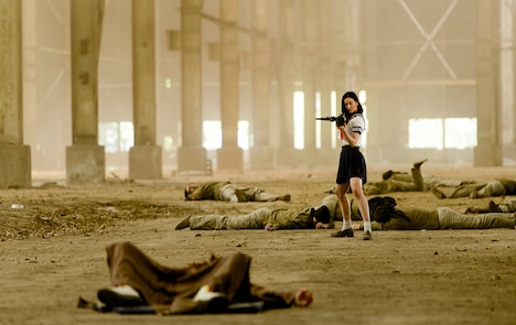 「爆裂魔神少女 バーストマシンガール」