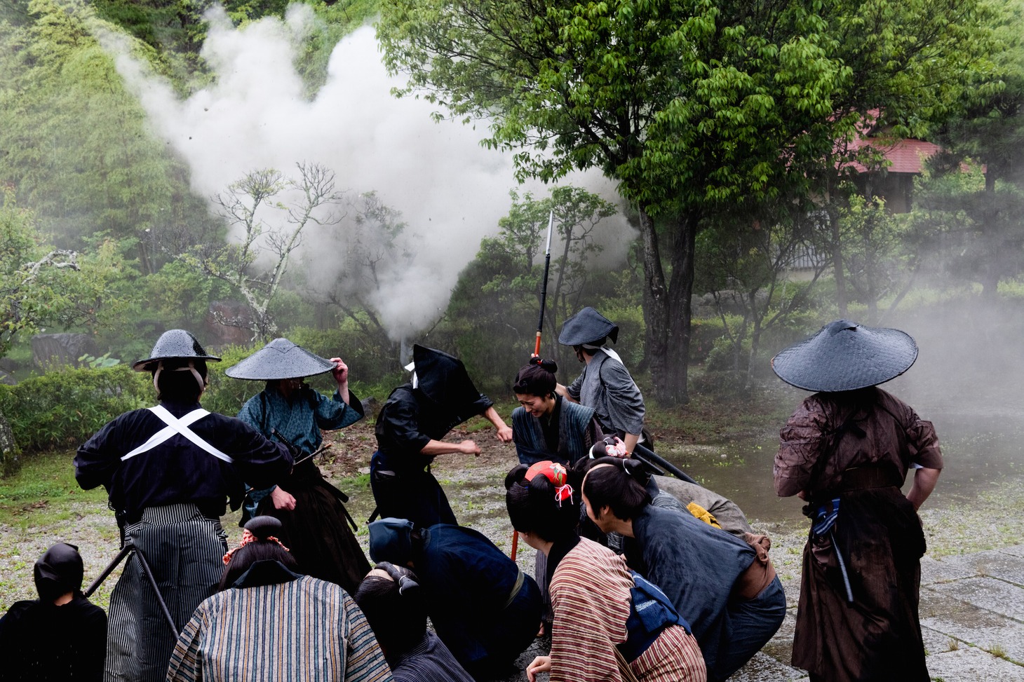 「下忍 赤い影」