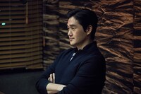 「金の亡者たち」 (c)2019 SHOWBOX, SANAI PICTURES AND MOONLIGHT FILM CO., LTD ALL RIGHTS RESERVED