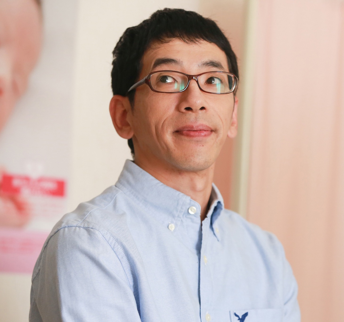 野間口徹演じる荻野貴宏。
