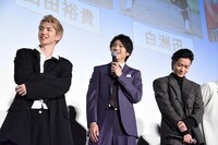 左から前田公輝、山田裕貴、川村壱馬。