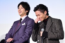 左から山田裕貴、川村壱馬。