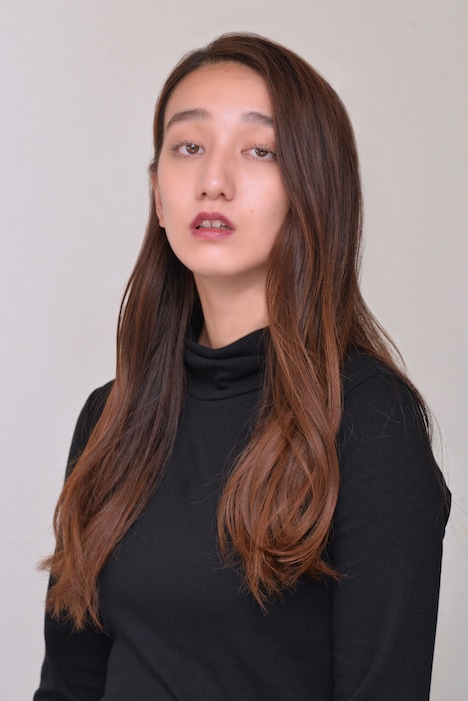 「『知らない人んち（仮）』～あなたのアイデア、来週放送されます！～」より、長井短。