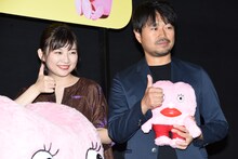 左から伊藤沙莉、品田俊介。