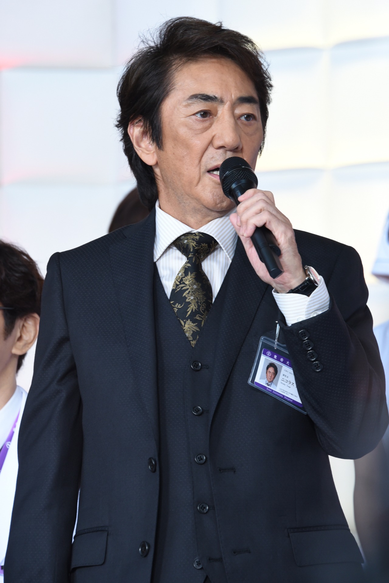 市村正親