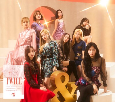 TWICE「&TWICE」初回限定盤Aジャケット