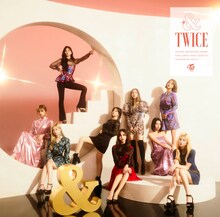 TWICE「&TWICE」ONCE JAPAN盤ジャケット