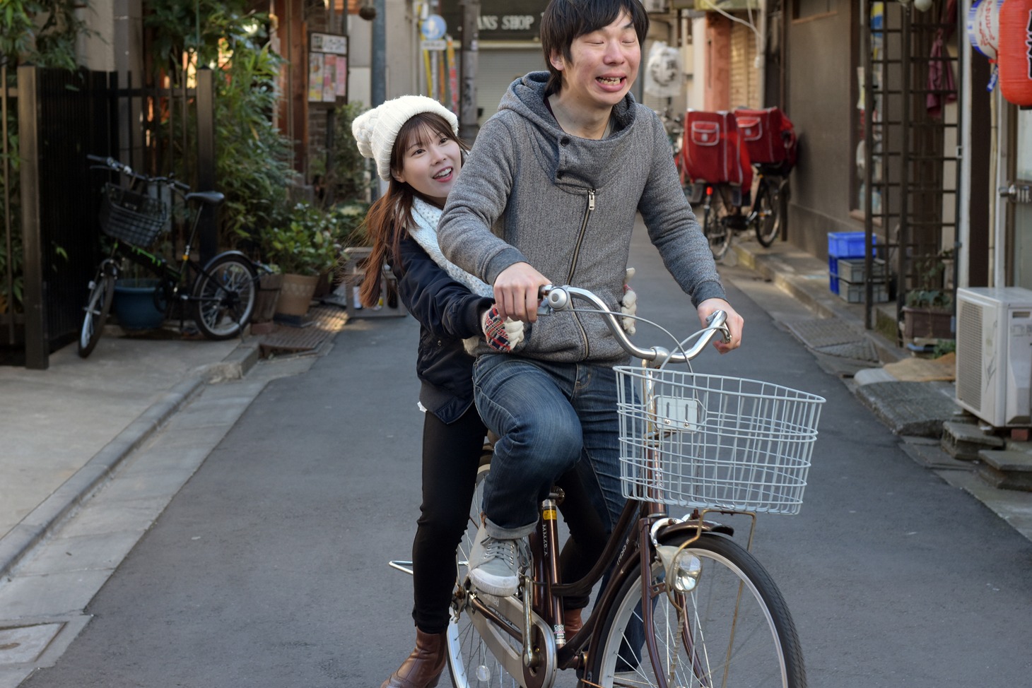 「レンタル女子大生 肉欲延滞中」