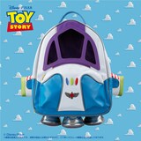 トイ・ストーリー」ボニー愛用、バズの宇宙船モチーフにしたリュック 