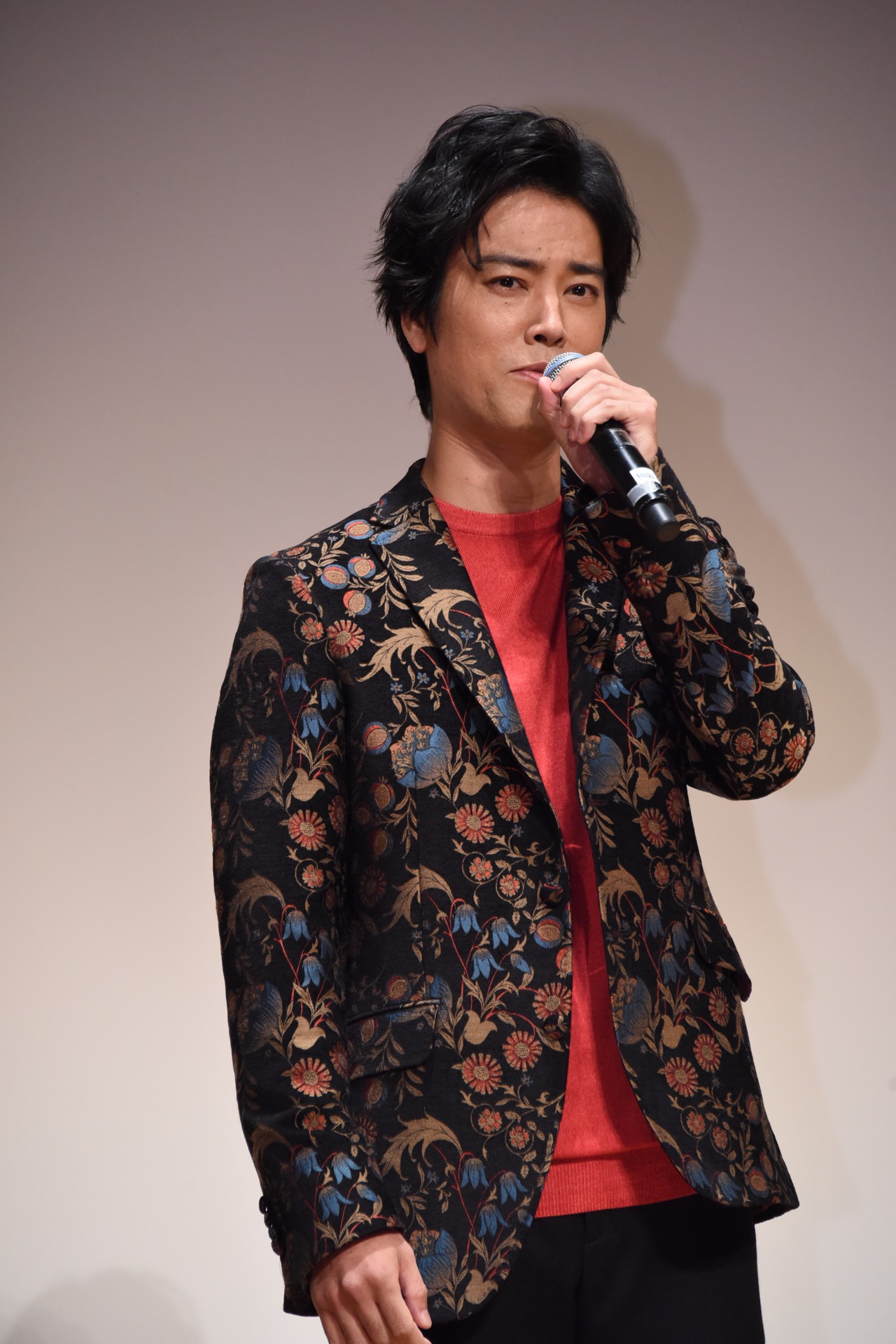 桐谷健太