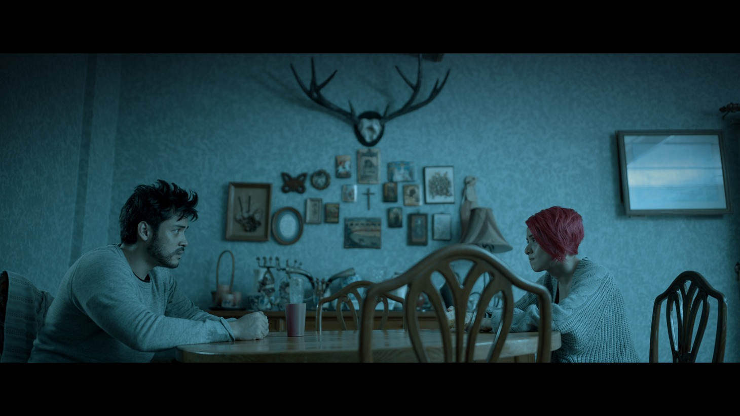 「それぞれの記憶」 (c)Viva Communications Inc.