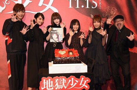 「地獄少女」完成披露試写会の様子。左から藤田富、仁村紗和、玉城ティナ、森七菜、大場美奈、白石晃士。