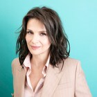 ジュリエット・ビノシュ、カトリーヌ・ドヌーヴとのタバコにまつわる裏話語る