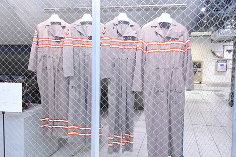 リブート版「ゴーストバスターズ」の撮影で使用されたユニフォーム。