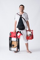 寺中寿之演じる轟の付き人・室井凡太。