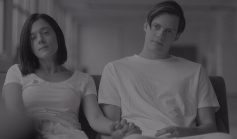 「石が現れた」