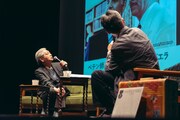 上映候補作品について話す細野晴臣（左）。（Photo by Miki Azuma）