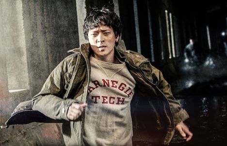 「ゴールデンスランバー」 (c)2018 CJ E&M CORPORATION, ZIP CINEMA, ALL RIGHTS RESERVED．