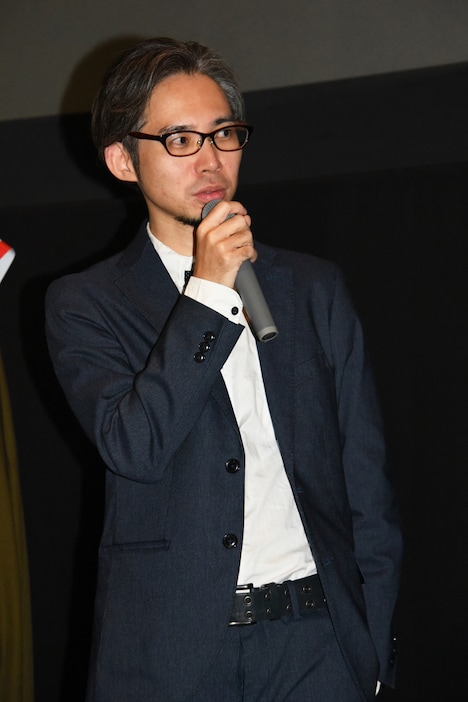 芦塚慎太郎