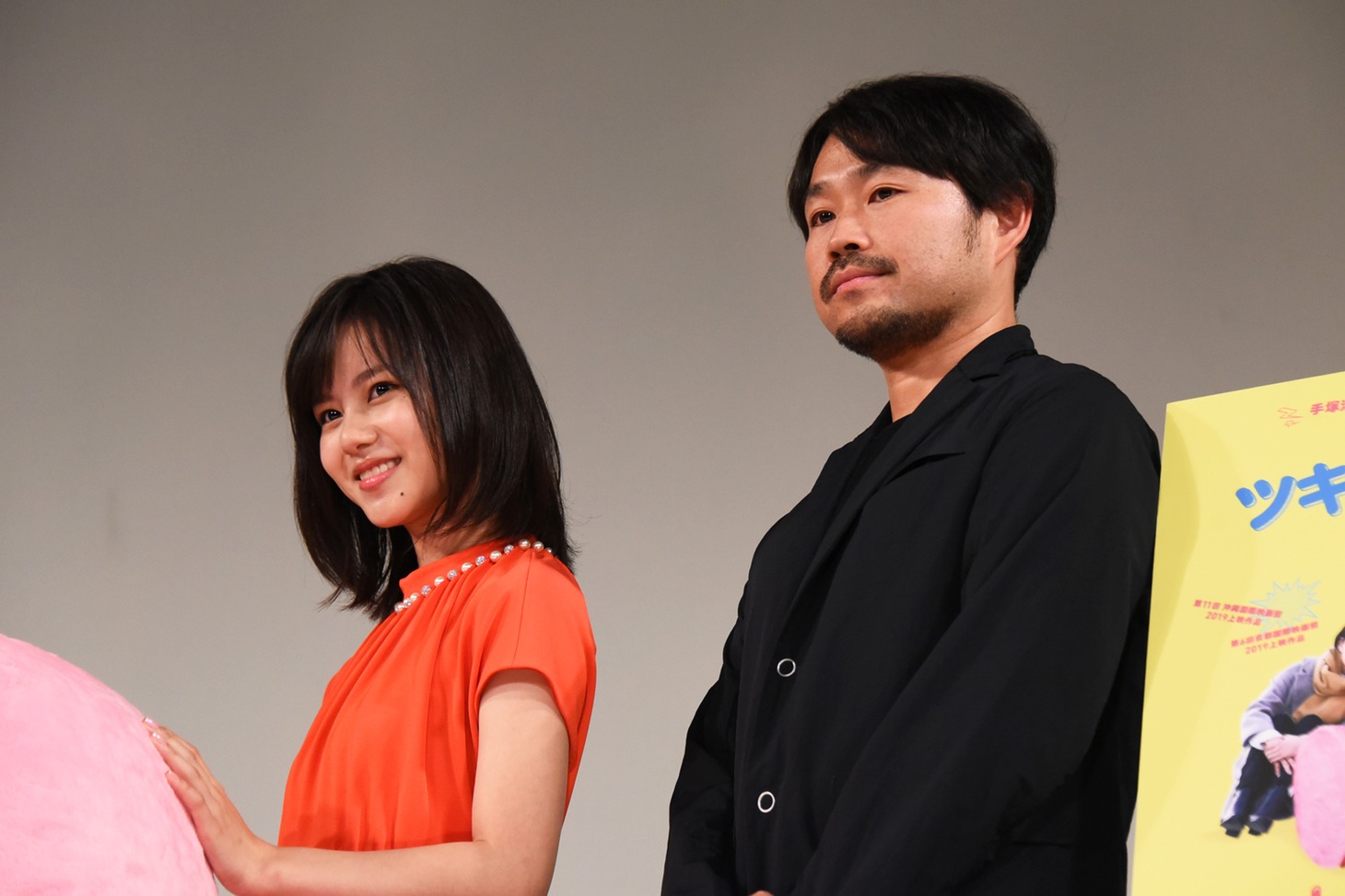左から松風理咲、品田俊介。