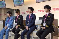 「おっさんずラブ-in the sky-」会見の様子。