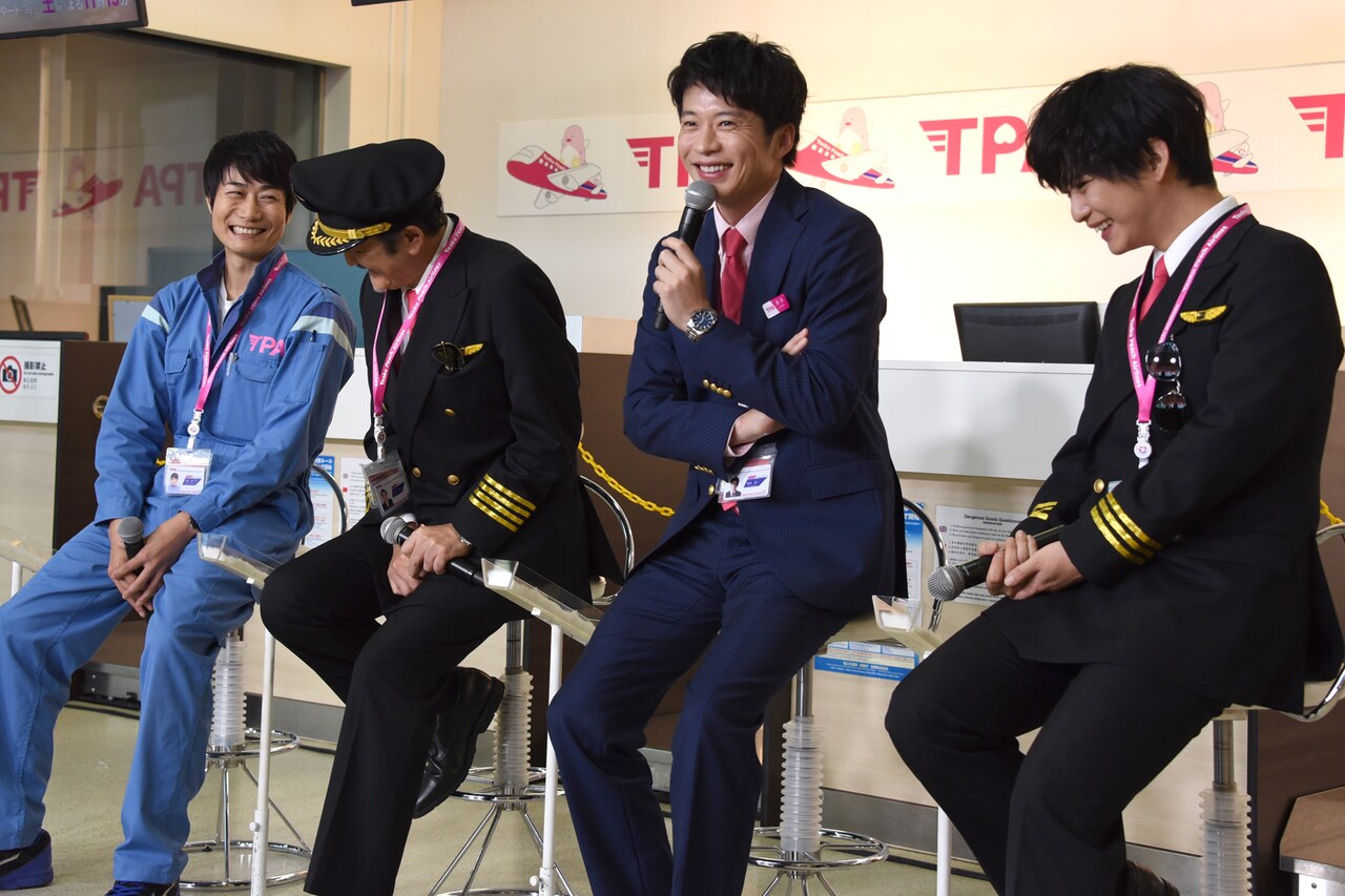 「おっさんずラブ-in the sky-」会見の様子。