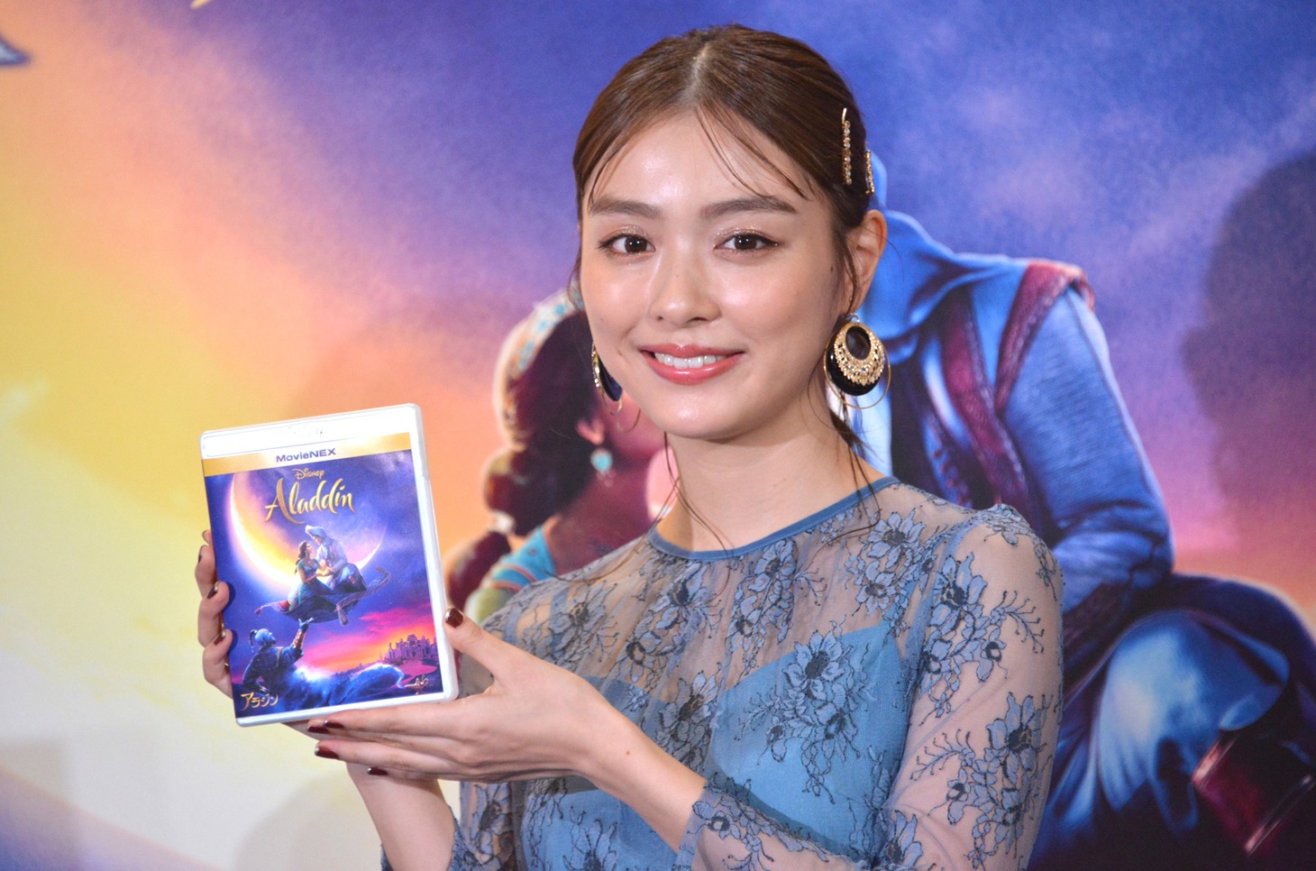 「アラジン」MovieNEX発売記念イベントより、内田理央。