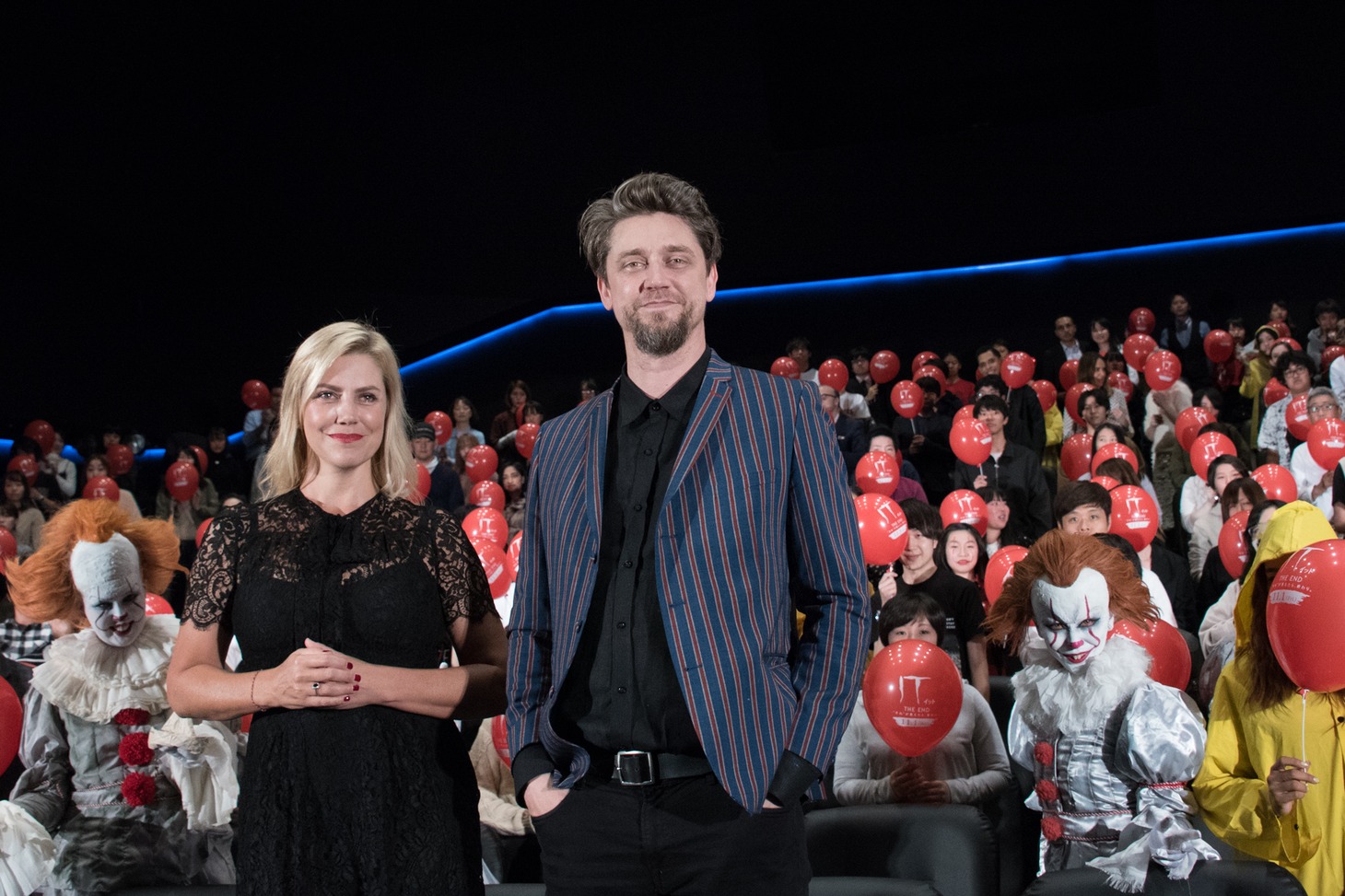 「IT／イット THE END “それ”が見えたら、終わり。」公開直前ファンミーティングイベントにて、左からバルバラ・ムスキエティ、アンディ・ムスキエティ。
