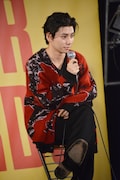 村上虹郎