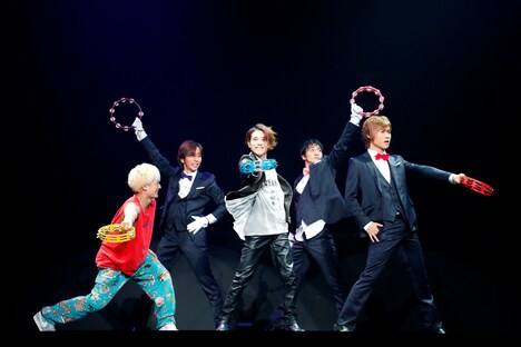 2016年上演の舞台「ABC座2016 株式会社応援屋!! ～OH&YEAR!!～」のビジュアル。