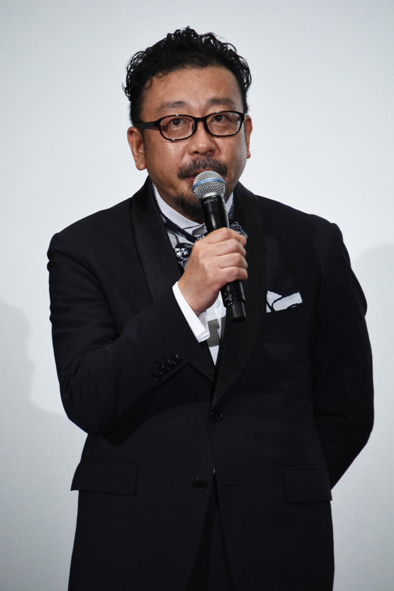 中村義洋