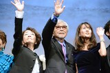 左から倍賞千恵子、山田洋次、後藤久美子。