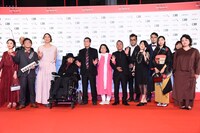 「れいわ一揆」のキャストとスタッフ。