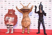 左からガラモン、カネゴン、ケムール人。