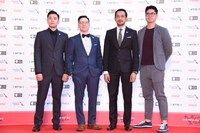 「フォックストロット・シックス」のキャストとスタッフ。