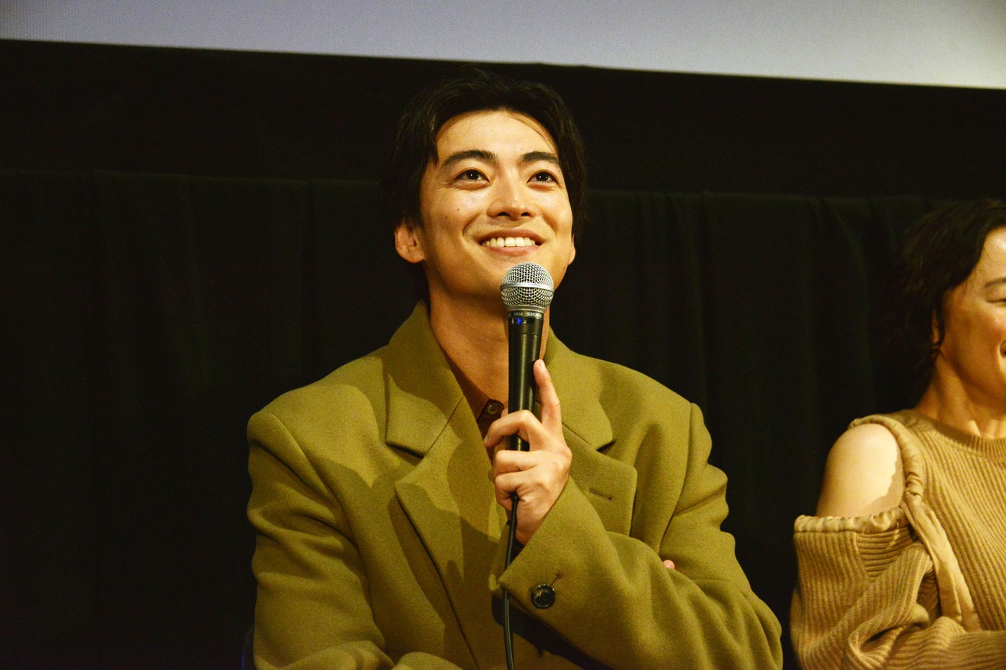 大東駿介