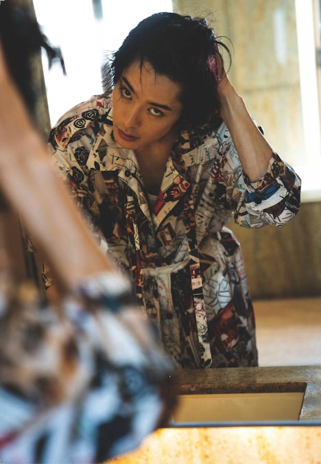 Audition blue 2019年12月号の塩野瑛久グラビア。