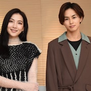 知英にマッサージされた草川拓弥、「どすこい!すけひら」撮影中に「口がパカンと」