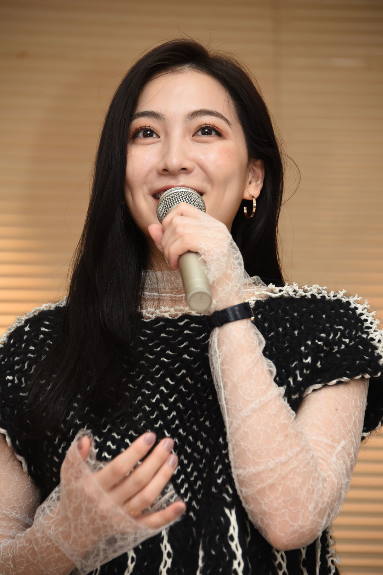知英