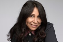 サマル・イェスリャーモワ