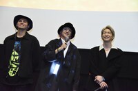 左から龍、鈴木昂秀、前田公輝。