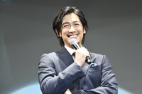 松下奈緒に褒められたディーン・フジオカ。